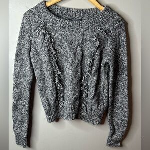 Abercrombie & Fitch fringe gray crew neck women’s sweater XS